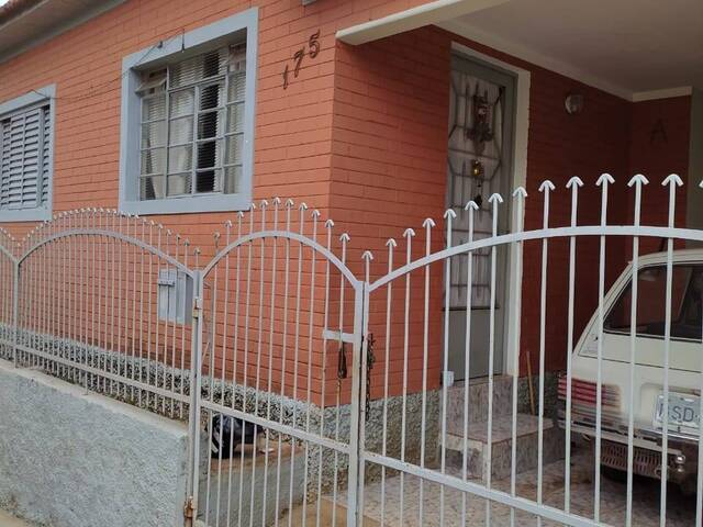 Casa para Venda em Piraju - 2