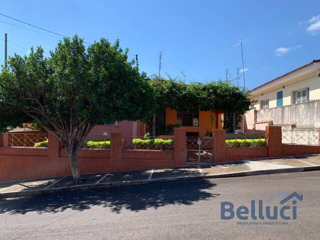 #800 - Casa para Venda em Piraju - SP - 2