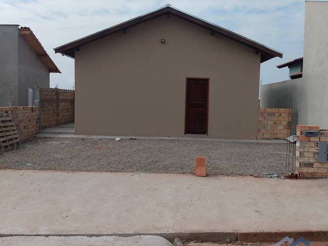 #913 - Casa para Venda em Piraju - SP