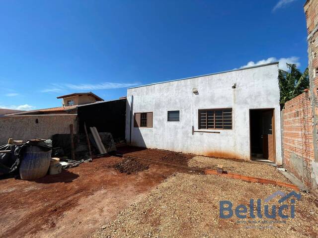 #976 - Casa para Venda em Piraju - SP