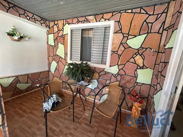 Casa para Venda em Sarutaiá - 5