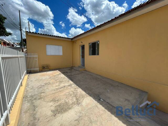 #1046 - Casa para Venda em Piraju - SP