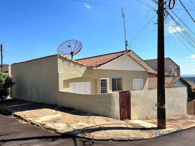 #1080 - Casa para Venda em Piraju - SP - 1