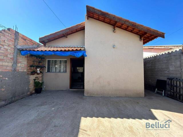 #1106 - Casa para Venda em Piraju - SP