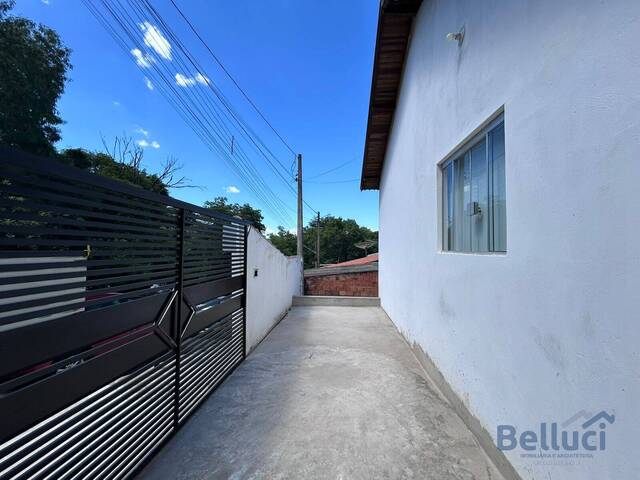 Casa para Venda em Piraju - 2