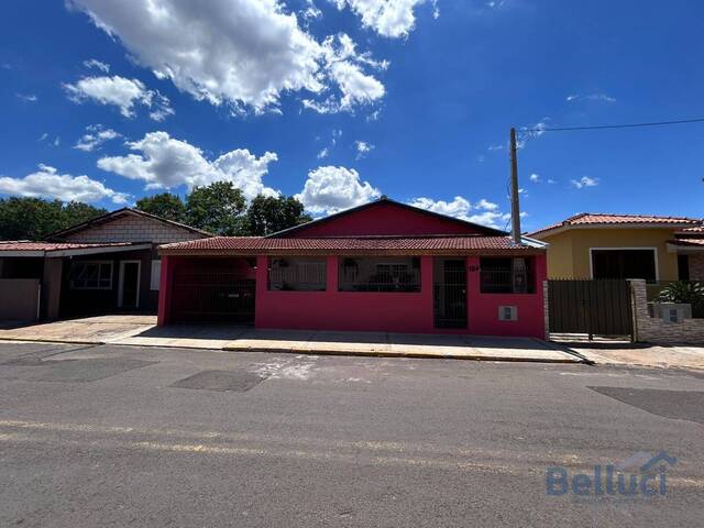 #1142 - Casa para Venda em Piraju - SP