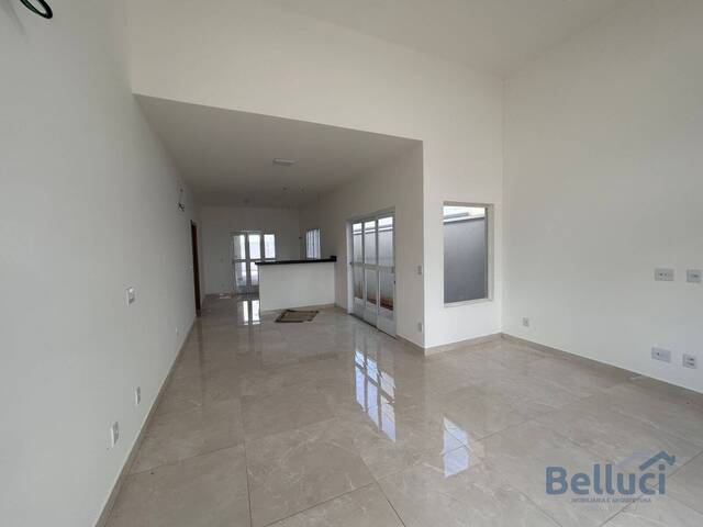 #1085 - Casa para Venda em Piraju - SP