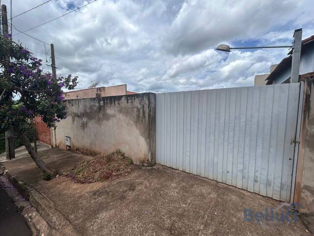 #1160 - Casa para Venda em Piraju - SP - 2