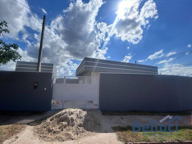 #951 - Casa para Venda em Piraju - SP