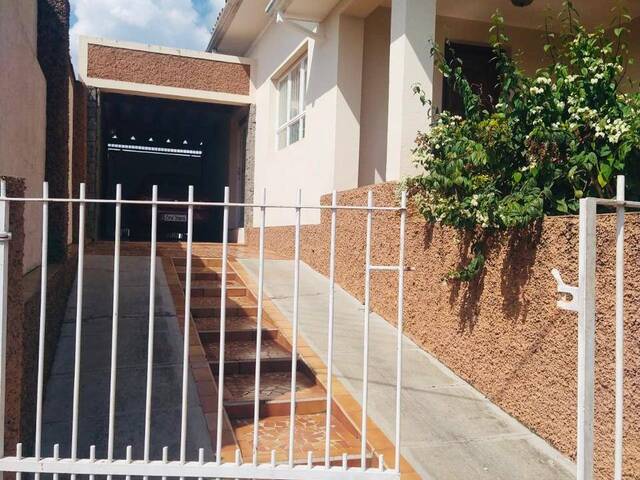 #1191 - Casa para Venda em Piraju - SP - 2