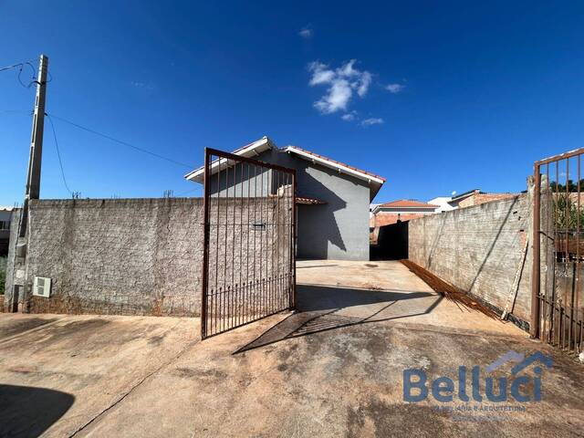 #1229 - Casa para Venda em Piraju - SP - 2