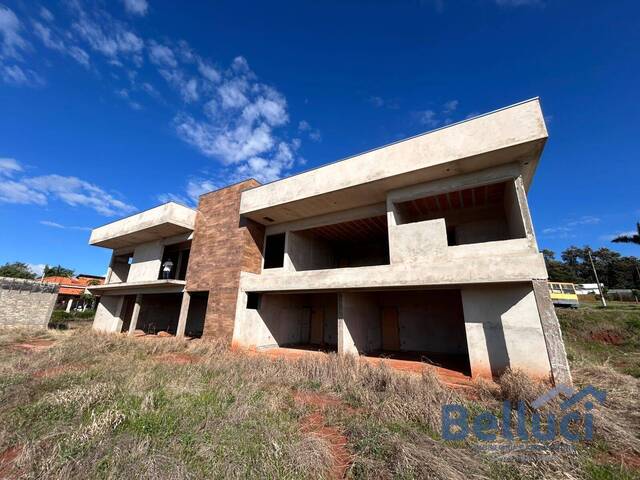 #1241 - Casa para Venda em Piraju - SP - 2
