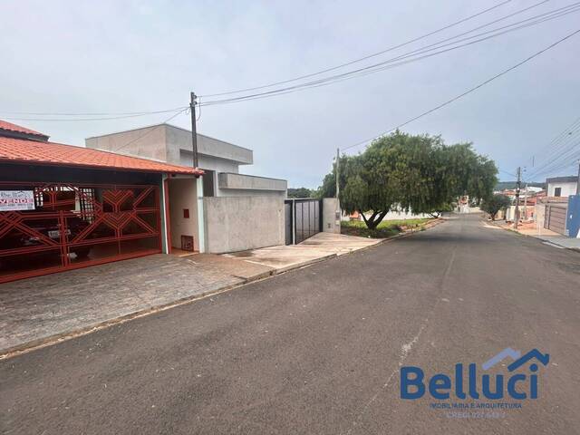 #1254 - Casa para Venda em Piraju - SP - 2