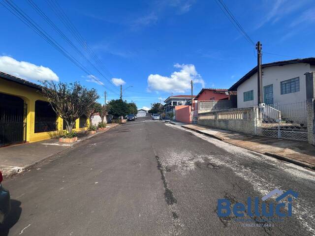#1257 - Casa para Venda em Piraju - SP