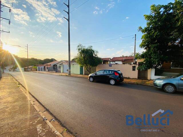 #1270 - Casa para Venda em Piraju - SP - 2