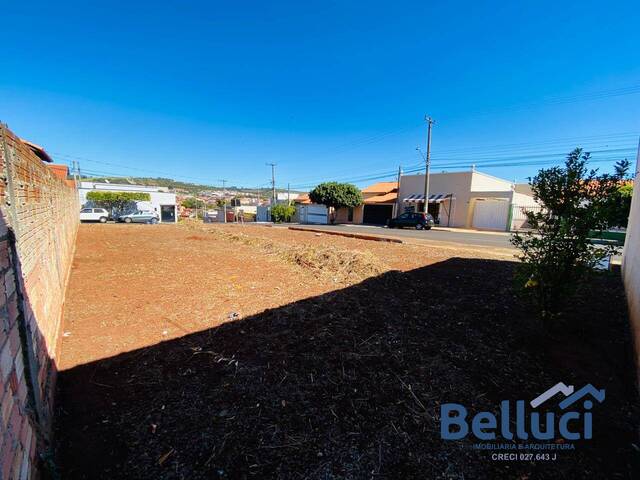 #1284 - Terreno para Venda em Piraju - SP - 2