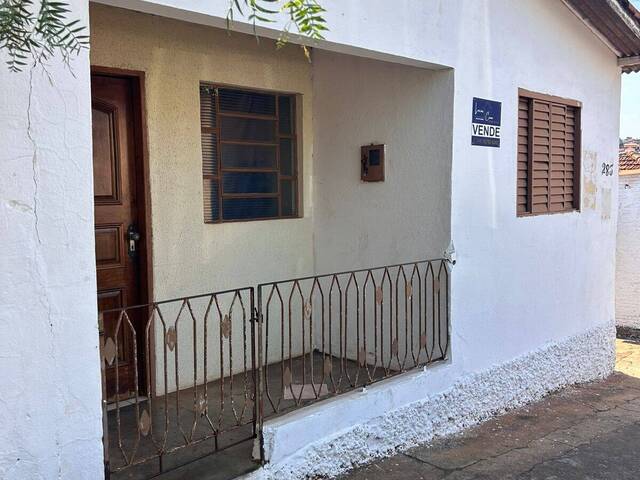 #1302 - Casa para Venda em Piraju - SP - 2