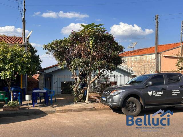 #1303 - Casa para Venda em Piraju - SP - 2