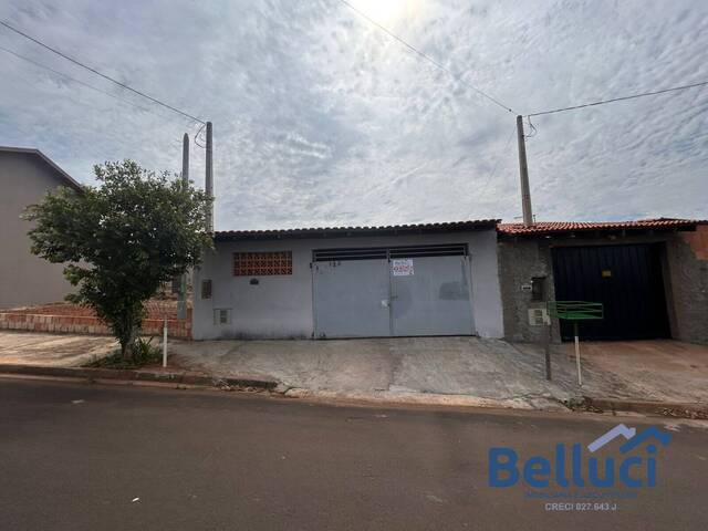 #1317 - Casa para Venda em Piraju - SP - 2