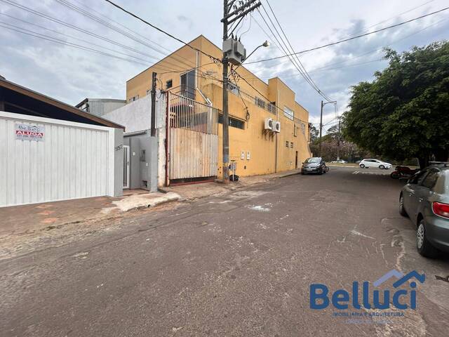 #1318 - Casa para Venda em Piraju - SP