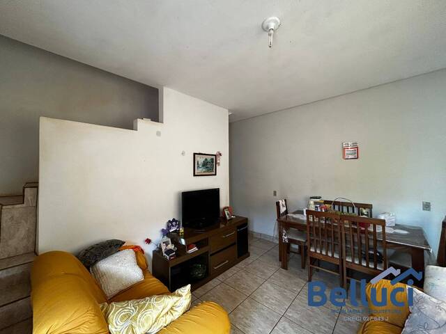 Casa para Venda em Sarutaiá - 5