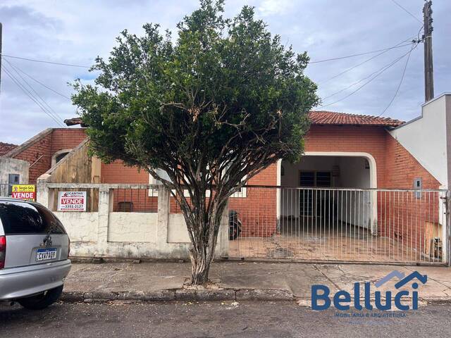 #1338 - Casa para Venda em Piraju - SP