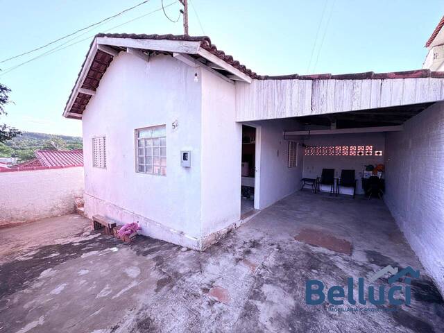 #1359 - Casa para Venda em Piraju - SP - 2