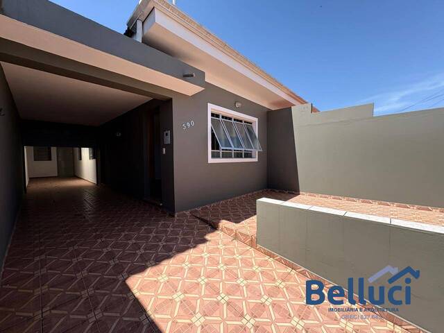 #1360 - Casa para Venda em Piraju - SP - 3