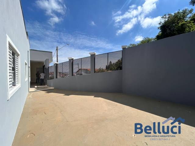 #1369 - Casa para Locação em Piraju - SP - 2