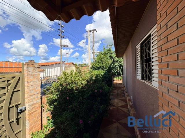 #1386 - Casa para Venda em Sarutaiá - SP - 2