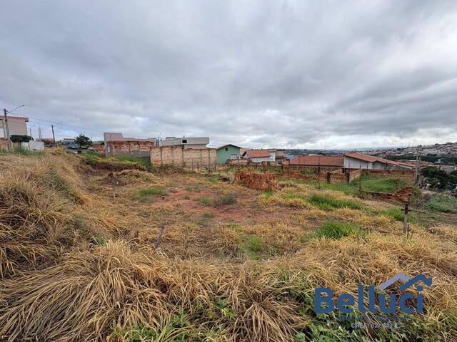 Terreno para Venda em Piraju - 2