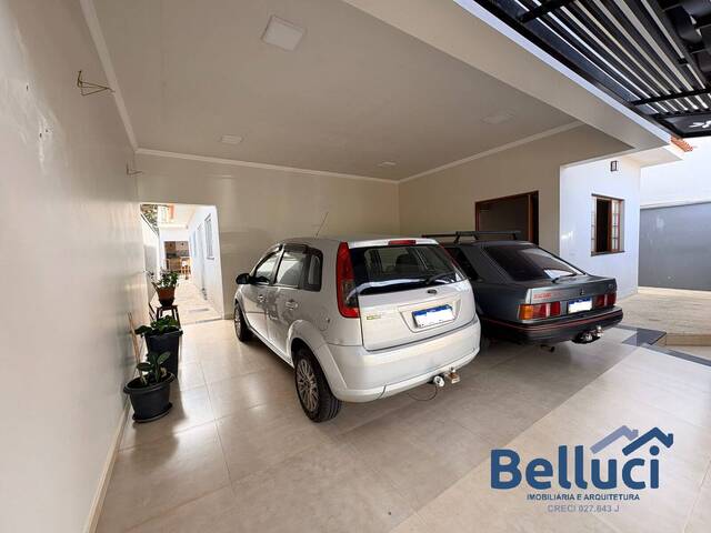 #1465 - Casa para Venda em Piraju - SP - 2