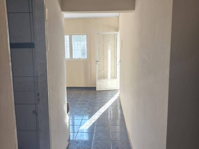Casa para Venda em Sarutaiá - 4