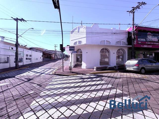 Sala para Locação em Piraju - 2