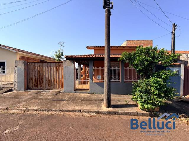 #1526 - Casa para Venda em Piraju - SP - 1