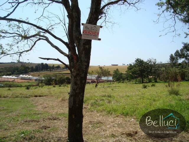 Terreno para Venda em Sarutaiá - 1