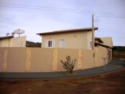 Casa para Venda em Piraju - 1
