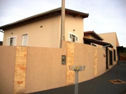 Casa para Venda em Piraju - 2